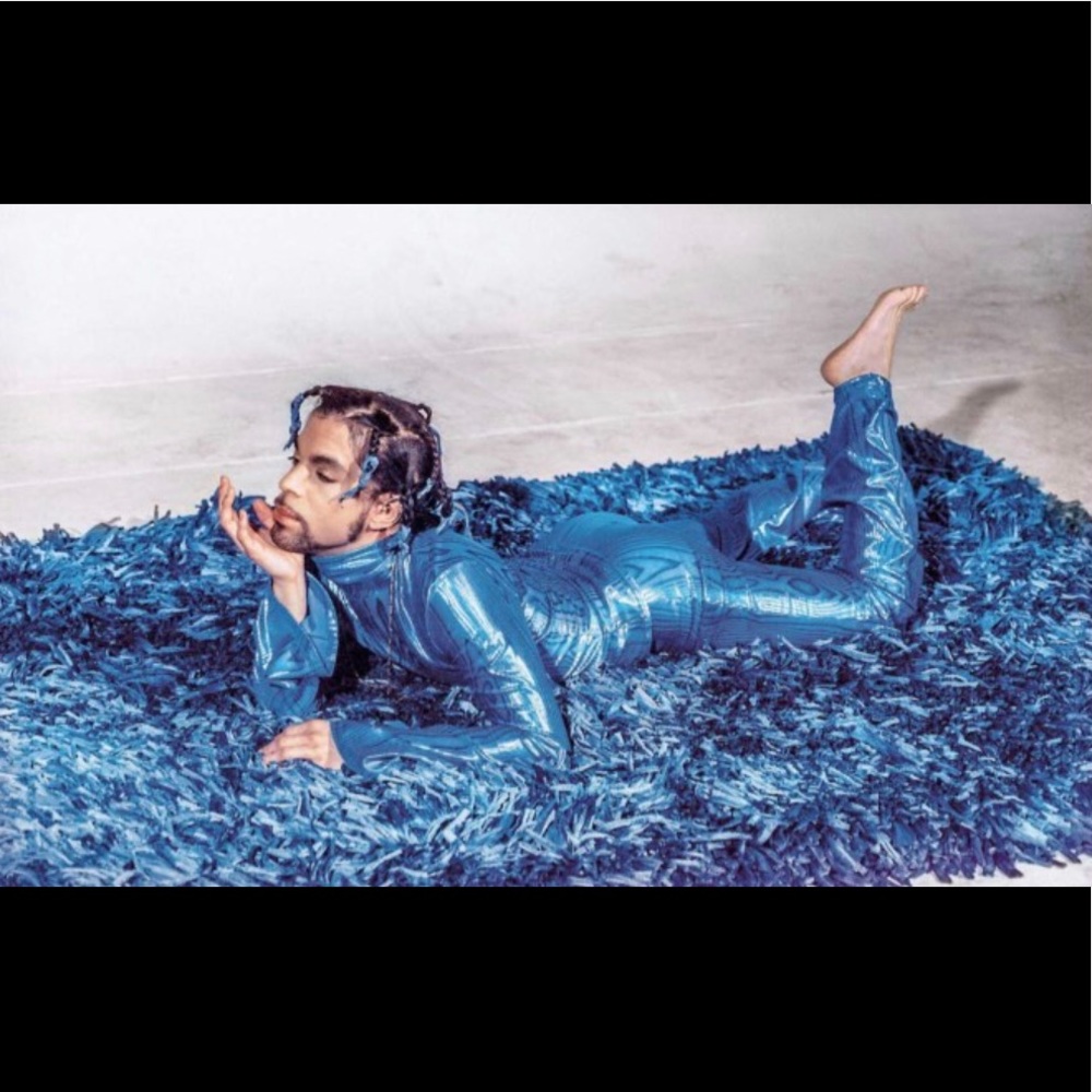 Meet your Posher, Loni